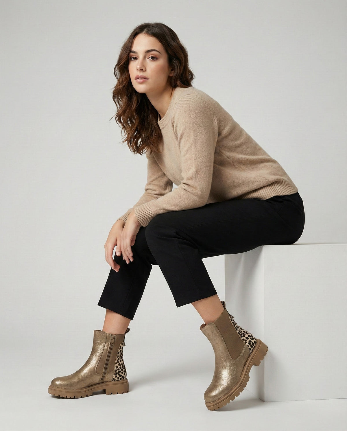 Chelsea Botas Doradas - Detalle Leopardo