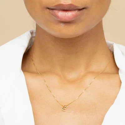 Collar con inicial y letra de amor | Oro