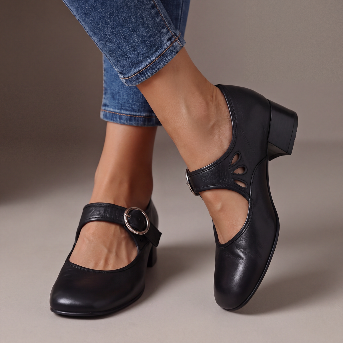Zapatos Mary Jane de Piel con Tacón Véronique - Negro